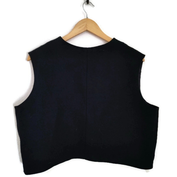 Hungarian Vintage Embroidered Wool Vest Like New ! Boho Hippie Festival Gypsy - Picture 2 of 3